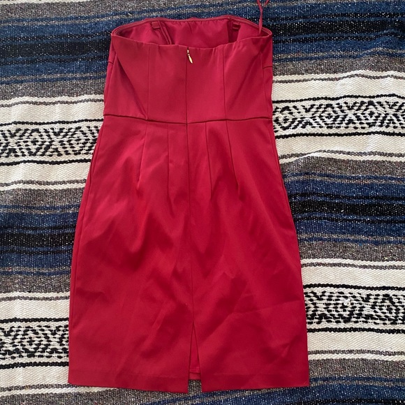 Strapless red dress - Picture 2 of 2